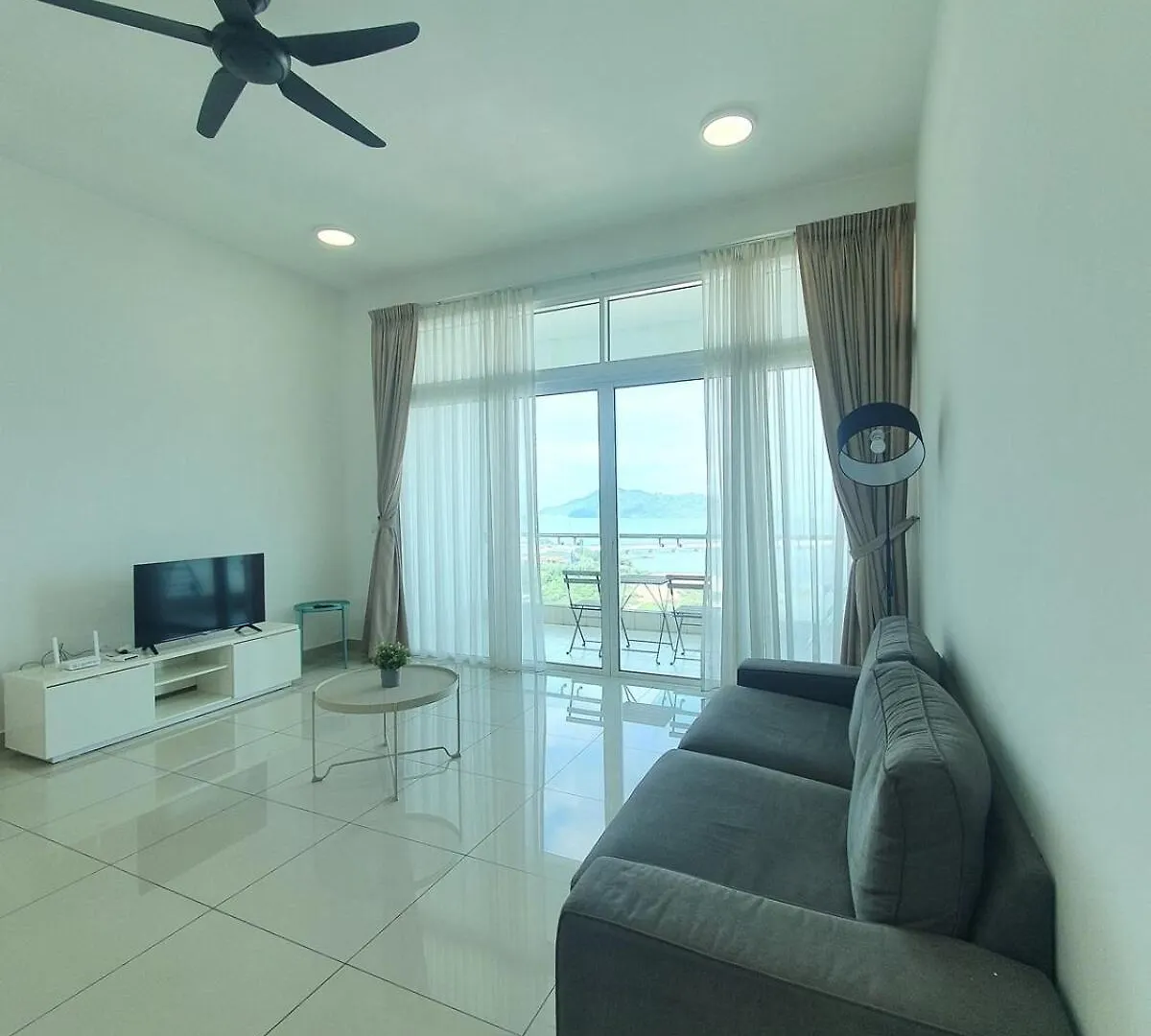 Southbay Seaview Condo A23 #10Minqueensbay 峇六拜 0*,  马来西亚